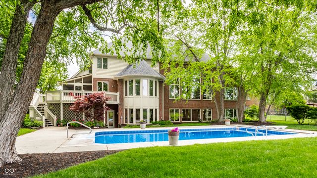 10554 Hyde Park, Carmel, IN 46032