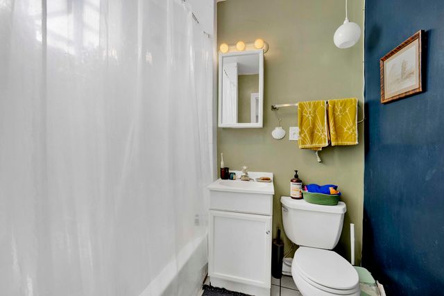 2545 W North Avenue 3F, Chicago, IL 60647