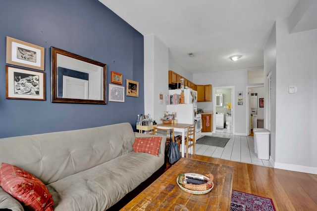 2545 W North Avenue 3F, Chicago, IL 60647