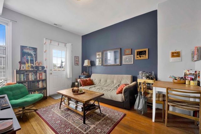 2545 W North Avenue 3F, Chicago, IL 60647