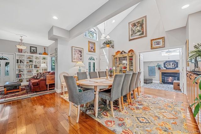24 Luther Place, Huntington Station, NY 11746