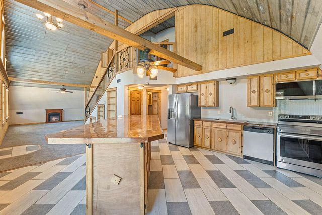 39 Garvey Road, Noel, MO 64854