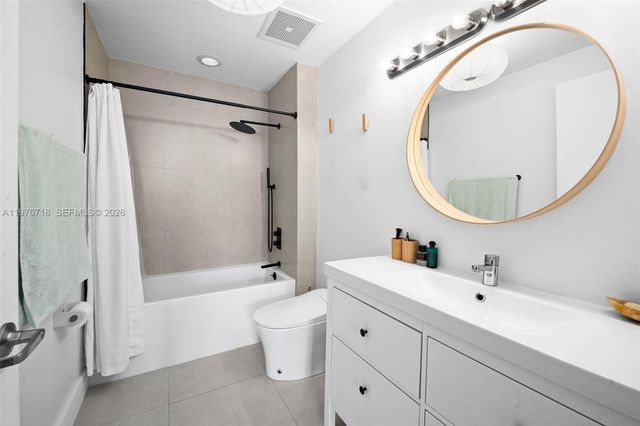 3470 E Coast Ave H1412, Miami, FL 33137