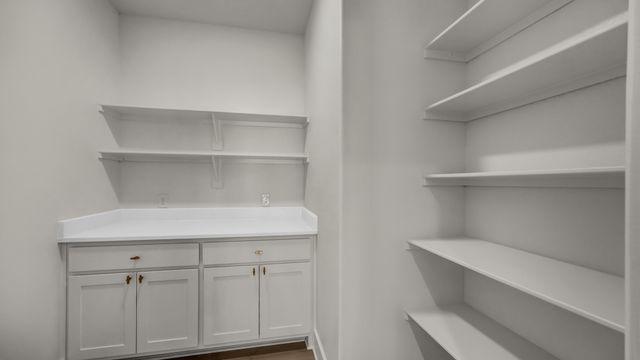 225 Jefferson Way, Weatherford, TX 76088