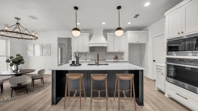 225 Jefferson Way, Weatherford, TX 76088