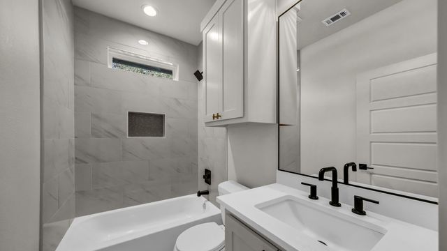 225 Jefferson Way, Weatherford, TX 76088