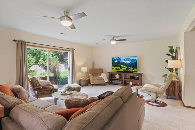 3515 E Tara Dr, Spokane, WA 99203