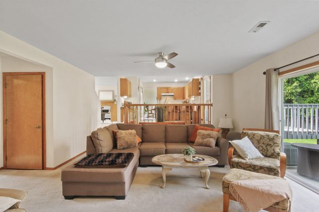 3515 E Tara Dr, Spokane, WA 99203