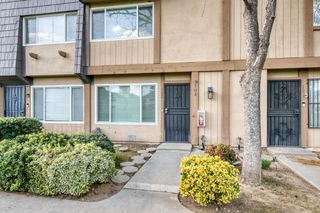 5118 E Ashlan Avenue # 102, Fresno, CA 93727