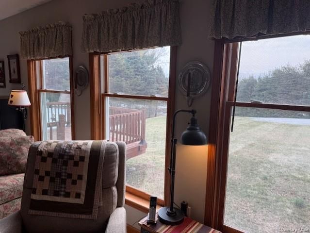 4 Grapevine Place, Poughkeepsie, NY 12603