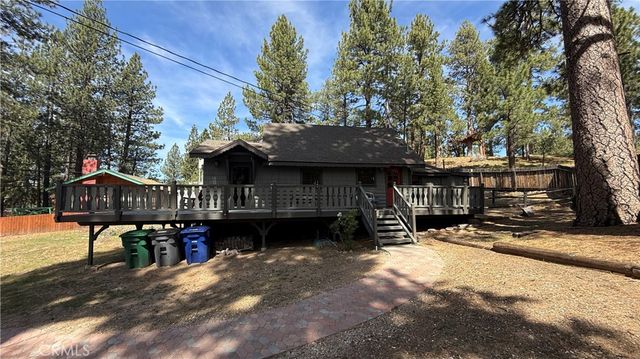 459 Edgemoor, Big Bear Lake, CA 92315