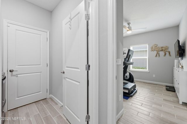 1767 AMBERLY Drive, Middleburg, FL 32068