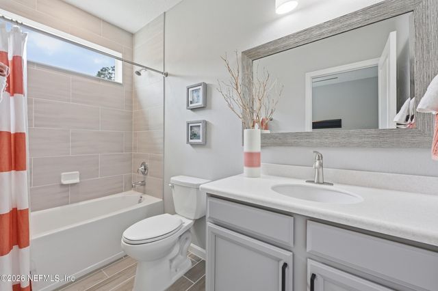 1767 AMBERLY Drive, Middleburg, FL 32068