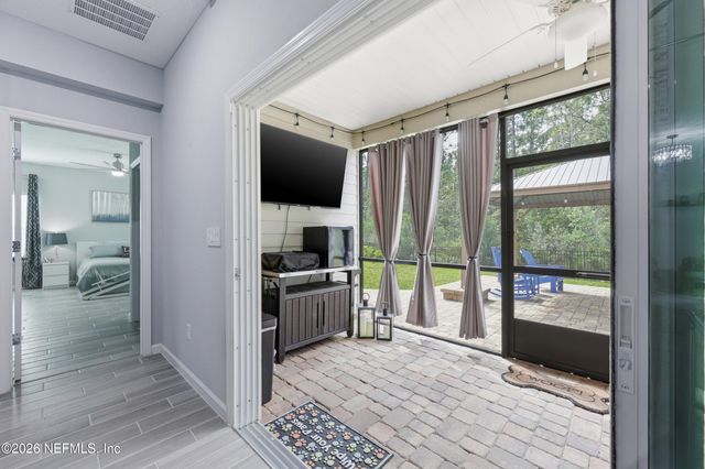 1767 AMBERLY Drive, Middleburg, FL 32068