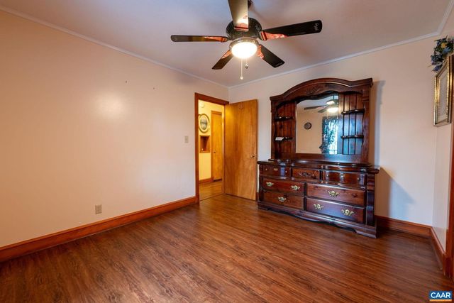 31 WESLEY ST, Stanardsville, VA 22973