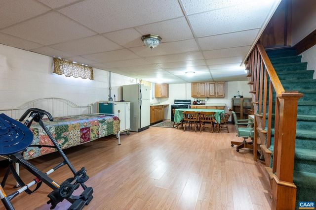 31 WESLEY ST, Stanardsville, VA 22973