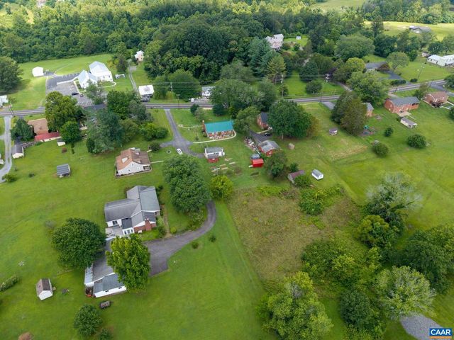 31 WESLEY ST, Stanardsville, VA 22973