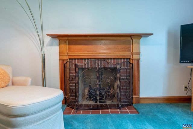 31 WESLEY ST, Stanardsville, VA 22973