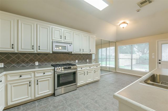 3526 Paigewood Drive, Pearland, TX 77584