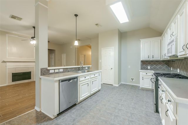 3526 Paigewood Drive, Pearland, TX 77584