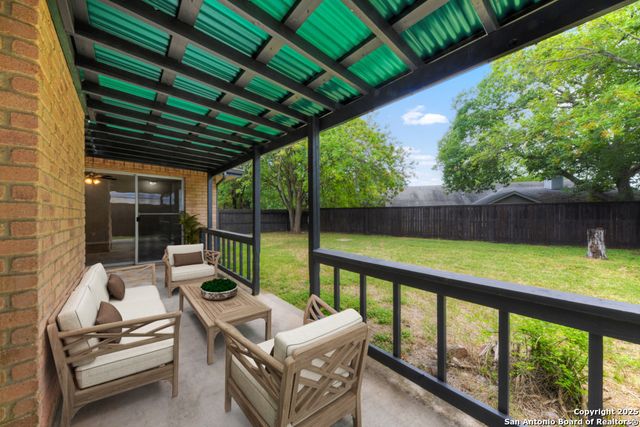 627 Summerwood, New Braunfels, TX 78130