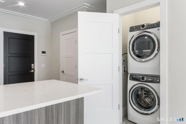 1990 Bronson Road 2, Fairfield, CT 06824