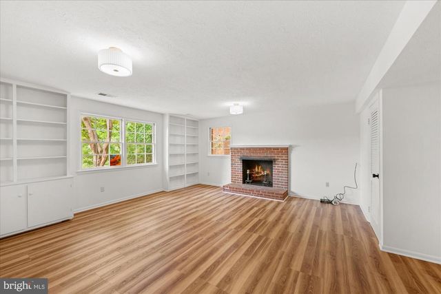 3621 38TH ST N, Arlington, VA 22207