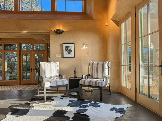 3876 Old Santa Fe Trail, Santa Fe, NM 87505