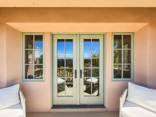 3876 Old Santa Fe Trail, Santa Fe, NM 87505