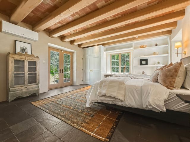3876 Old Santa Fe Trail, Santa Fe, NM 87505