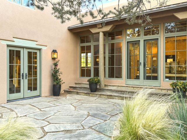 3876 Old Santa Fe Trail, Santa Fe, NM 87505