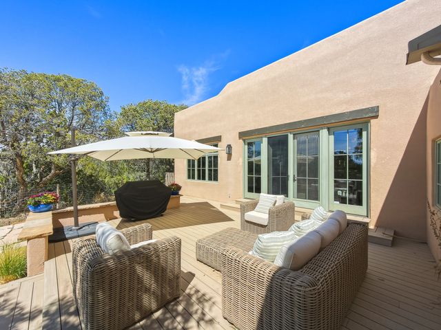 3876 Old Santa Fe Trail, Santa Fe, NM 87505