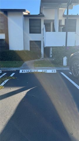 201 Lake Pointe Drive 202, Oakland Park, FL 33309