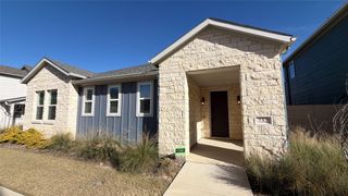 732 16th Street 30, Argyle, TX 76226