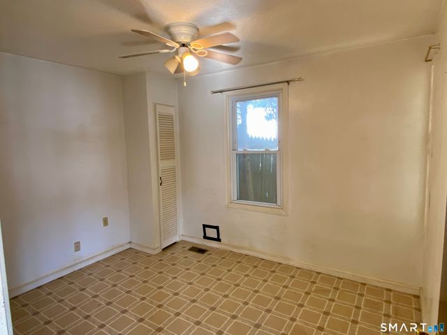 11 Wrightson Drive, Thompson, CT 06277