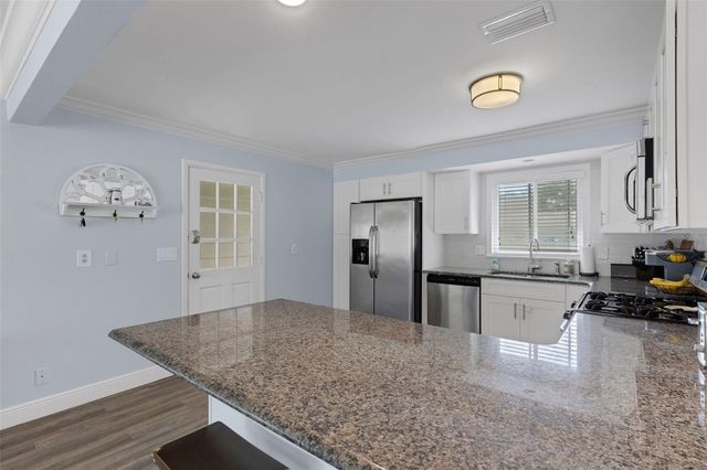 2620 MARTIN AVENUE, Lakeland, FL 33803