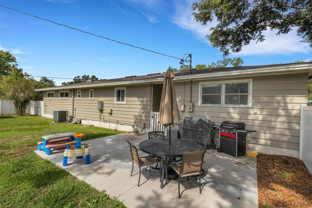 2620 MARTIN AVENUE, Lakeland, FL 33803