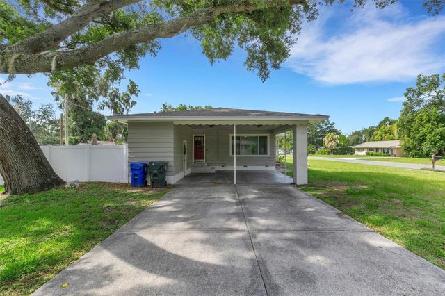 2620 MARTIN AVENUE, Lakeland, FL 33803