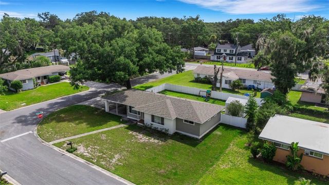 2620 MARTIN AVENUE, Lakeland, FL 33803