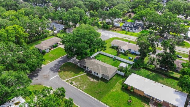 2620 MARTIN AVENUE, Lakeland, FL 33803