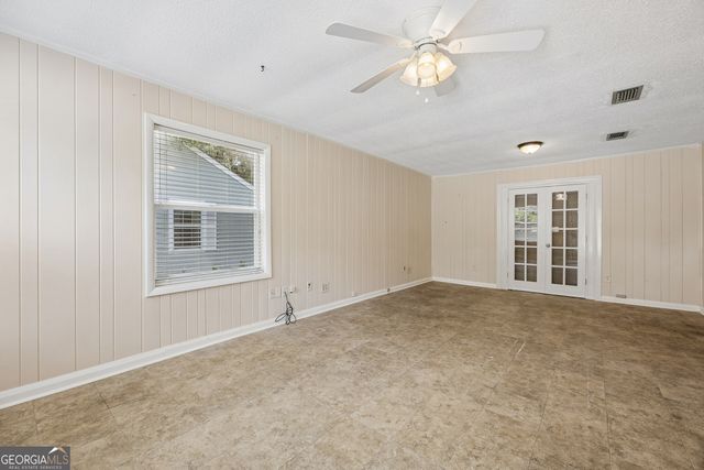 505 Osborne Street, St. Marys, GA 31558