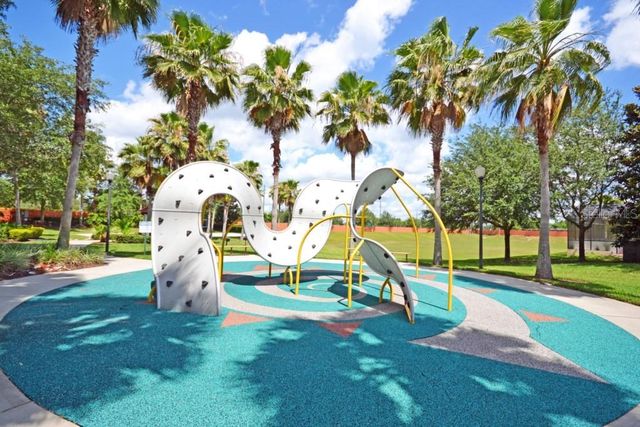 139 HYPOLITA AVENUE, Davenport, FL 33897