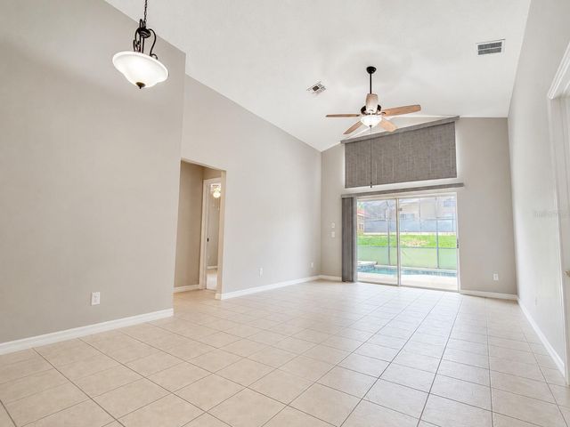 139 HYPOLITA AVENUE, Davenport, FL 33897