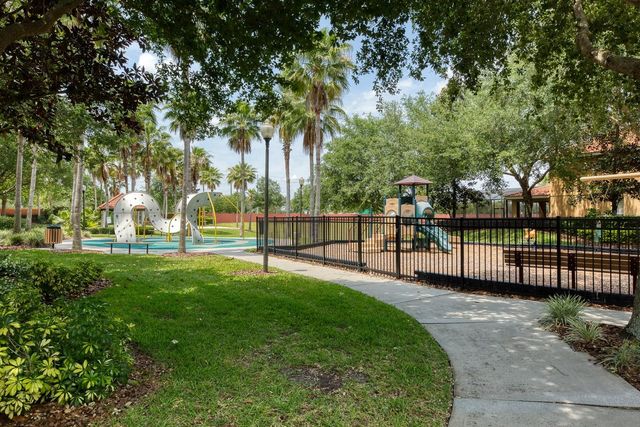 139 HYPOLITA AVENUE, Davenport, FL 33897