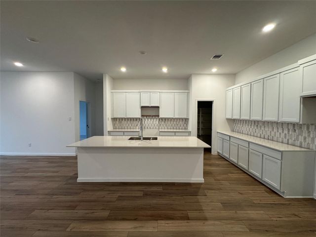 2707 Pine Bluff Drive, Rosenberg, TX 77469