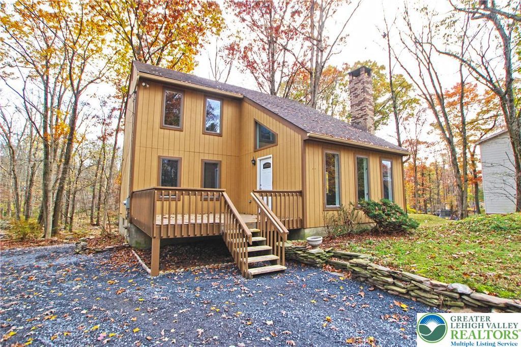 117 Stroud Lane, East Stroudsburg, PA 18302