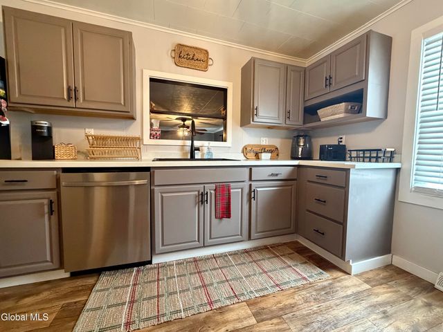 52 Division Road, Queensbury, NY 12804