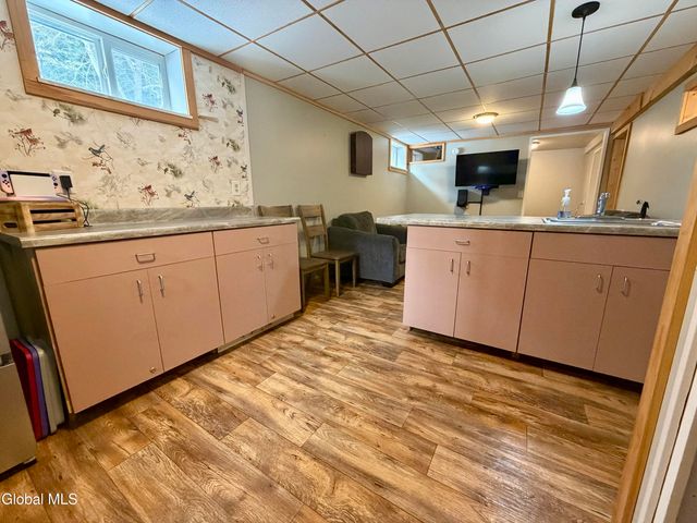 52 Division Road, Queensbury, NY 12804