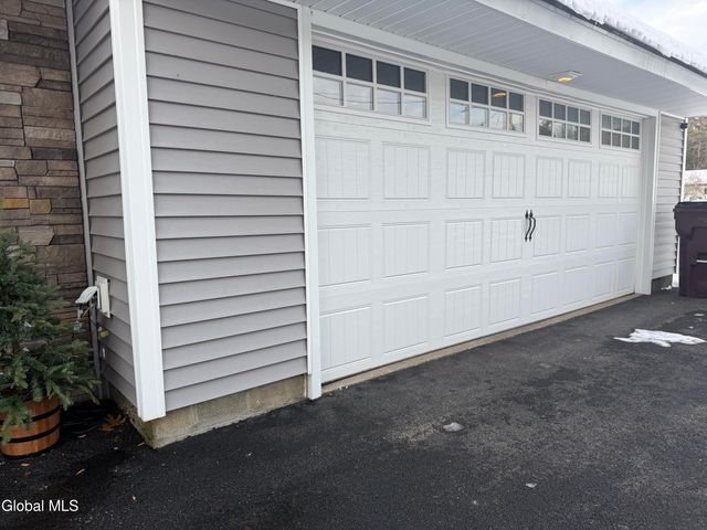 52 Division Road, Queensbury, NY 12804