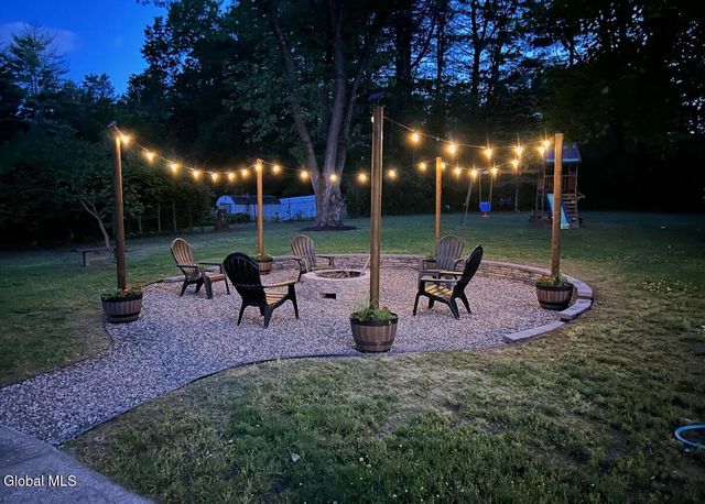 52 Division Road, Queensbury, NY 12804